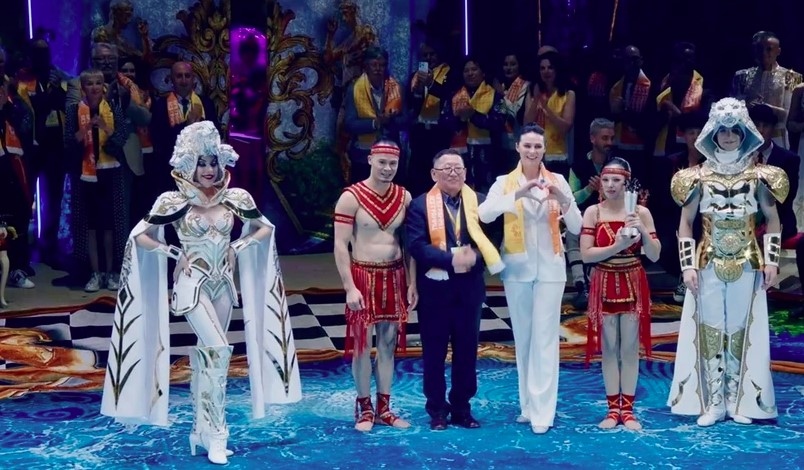 vietnam wins silver at int l circus festival picture 1