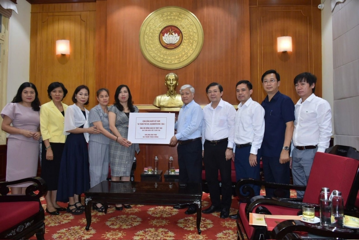Cộng đồng người Việt tại Nga quyên góp hơn 2 tỷ đồng ủng hộ đồng bào vùng lũ