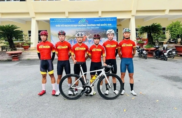 cyclists to take part in tour of poyang lake 2024 in china picture 1