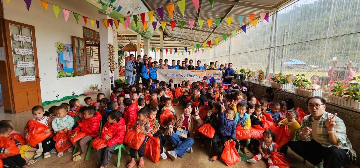 du lich den vung sau, vung xa cung la cach lam tu thien xuat sac hinh anh 4