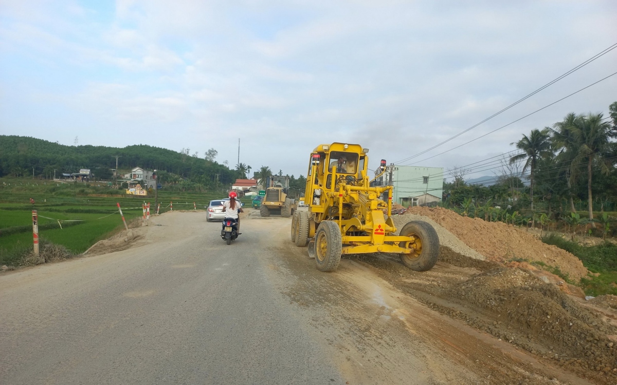 nhieu du an thieu dat san lap, giai ngan dau tu cong tinh quang nam i ach hinh anh 2