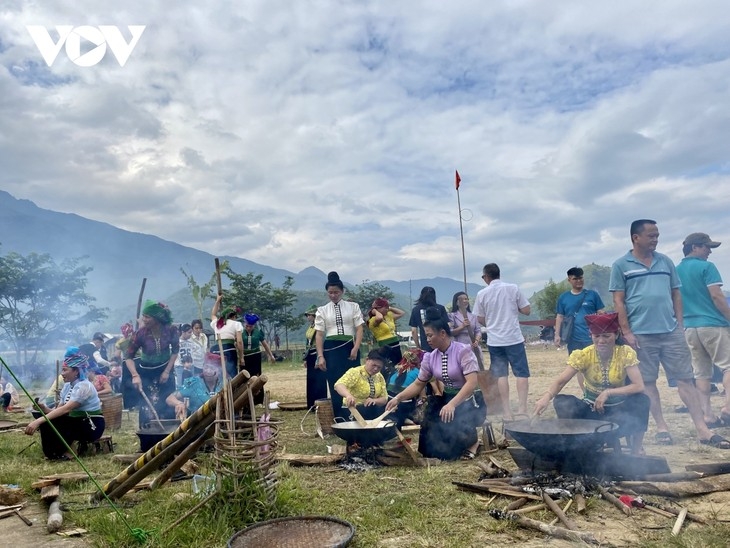 northwest mountain region celebrates new rice crop on national day picture 1