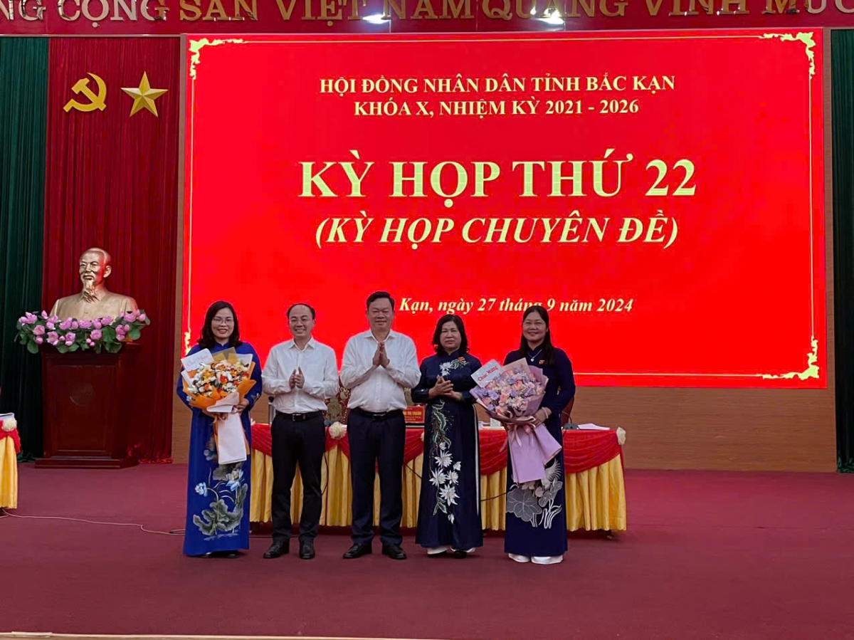 Bắc Kạn: Điều động, luân chuyển và bổ nhiệm loạt cán bộ chủ chốt