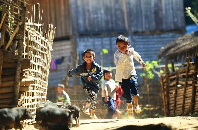 Vietnam intensifies battle against child labour