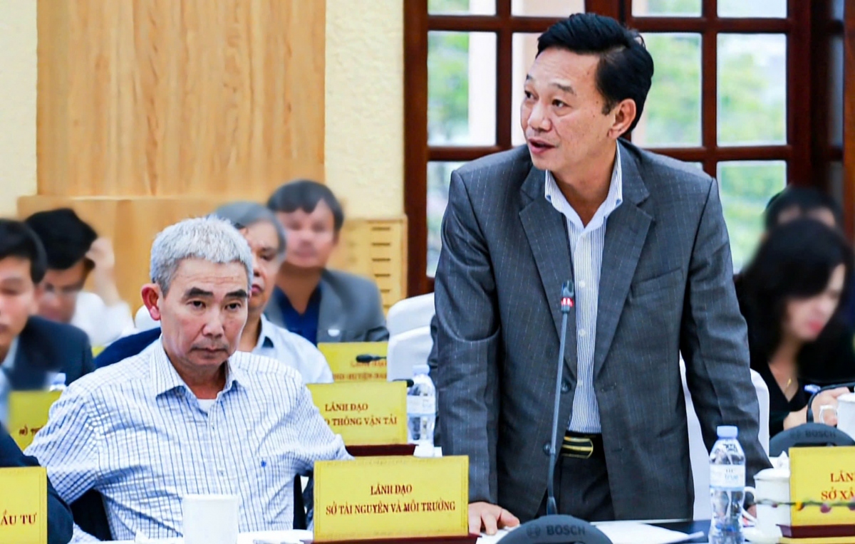 Lâm Đồng cho hai Giám đốc Sở nghỉ hưu trước tuổi