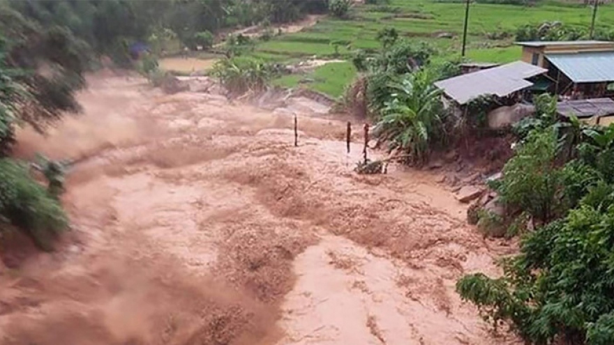 high risk of flash floods, landslides as another storm heads towards central region picture 1