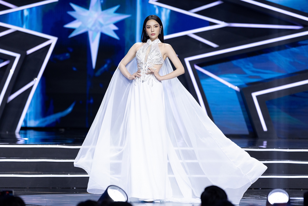 Kỳ Duyên lần thứ 2 đăng quang Hoa hậu, trở thành Miss Universe Vietnam 2024