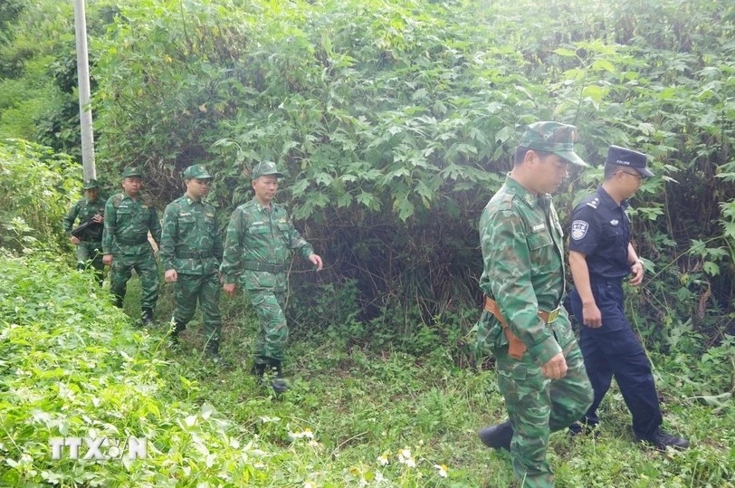 lai chau, chinese locality conduct cross-border patrol picture 1