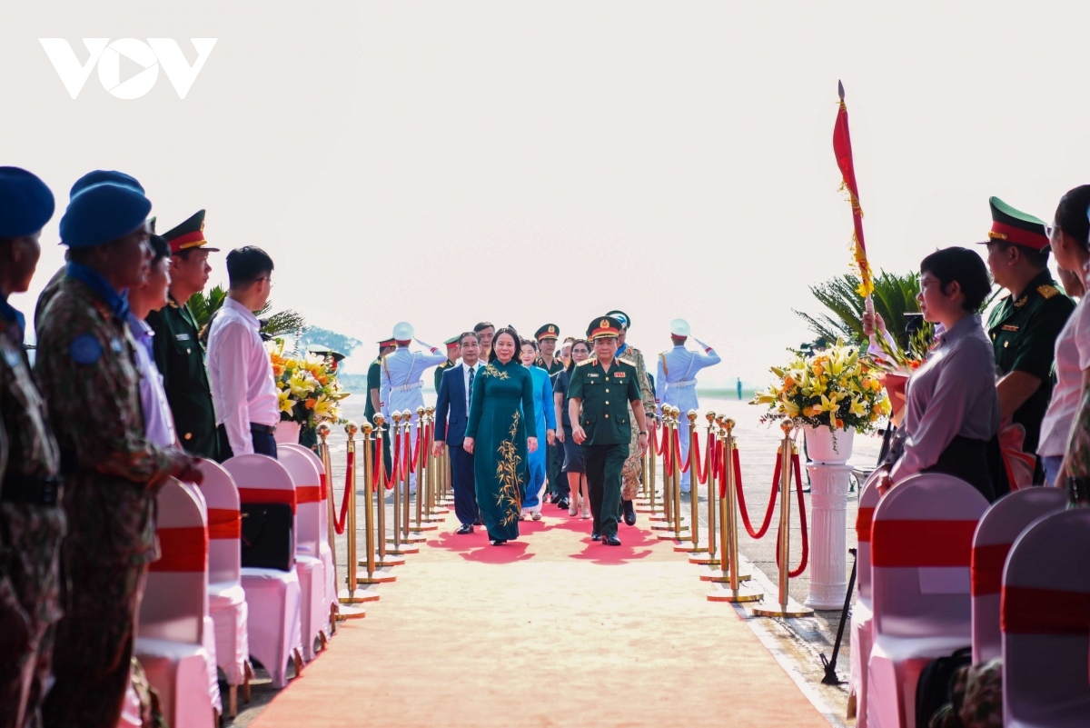 send-off ceremony for 247 vietnamese officers to un peacekeeping missions picture 1