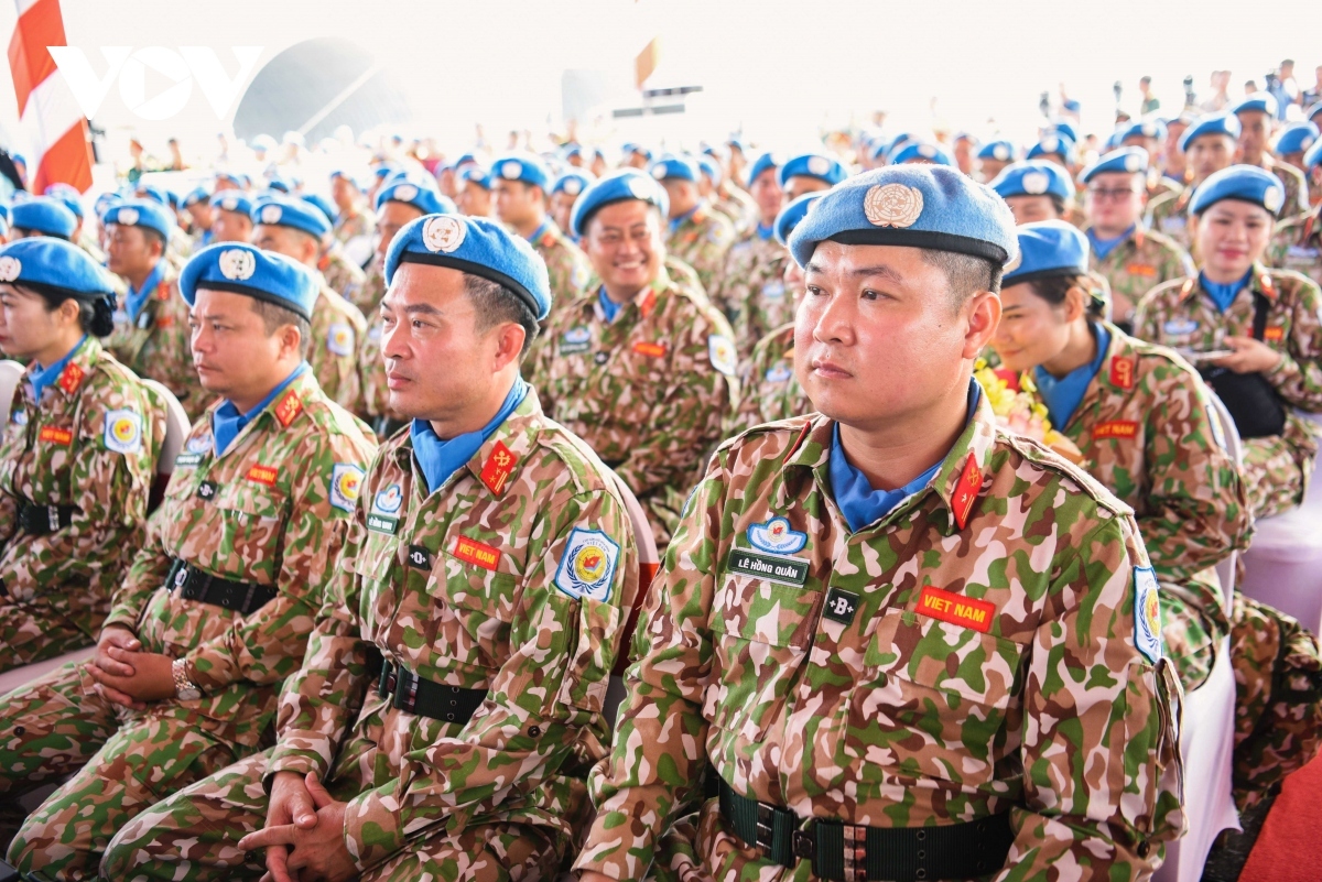 send-off ceremony for 247 vietnamese officers to un peacekeeping missions picture 6