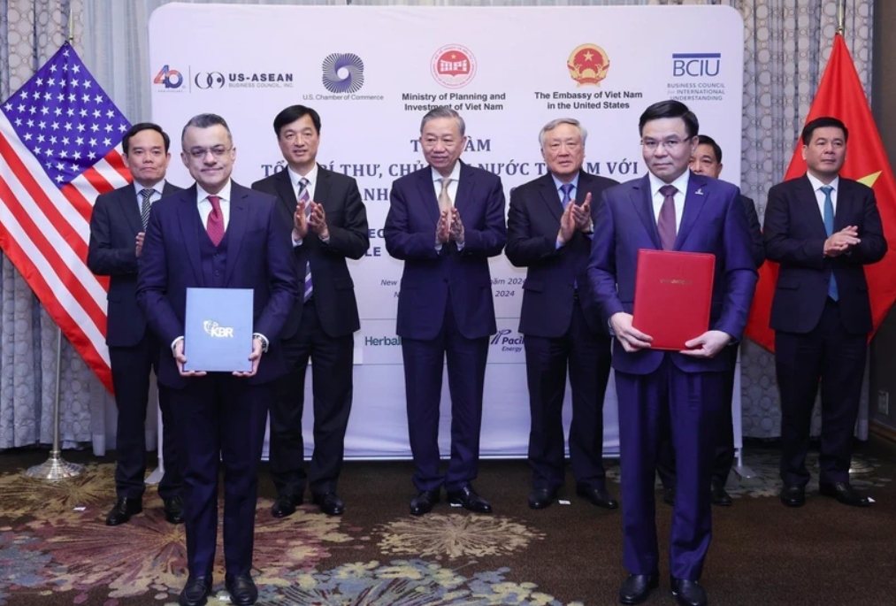 Petrovietnam signs MoUs on digital transformation with US partners