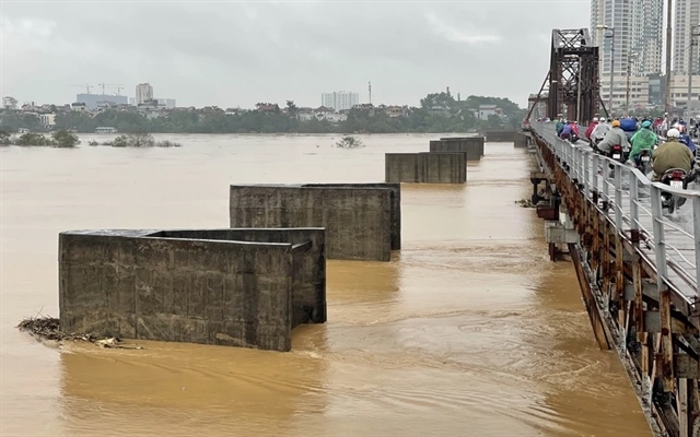 prices mostly stable as capital city faces historic water levels picture 1