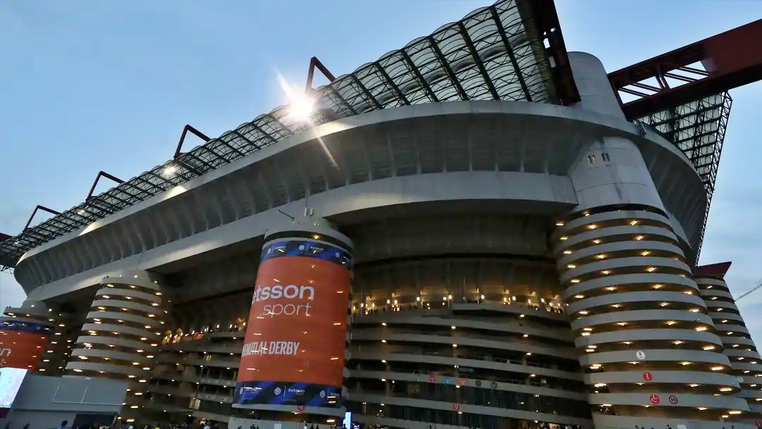 Lý do sân San Siro bị tước quyền đăng cai trận chung kết Cúp C1 châu Âu 2027