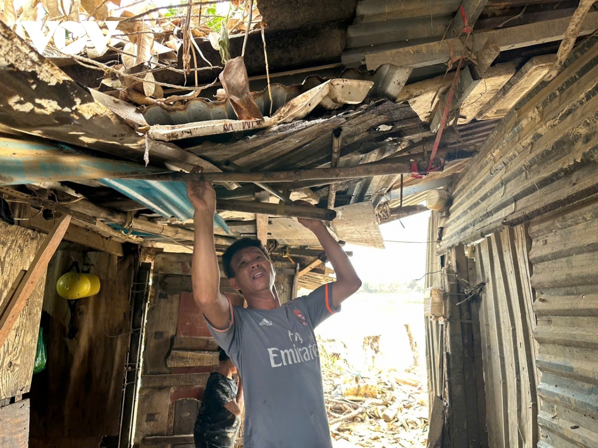 locals near red river seek measures to stabilize lives after historic flooding picture 6