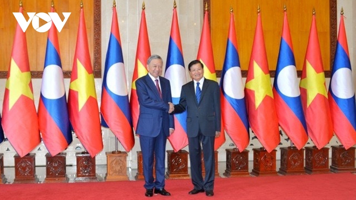 top lao leader thongloun sisoulith to pay state visit to vietnam picture 1