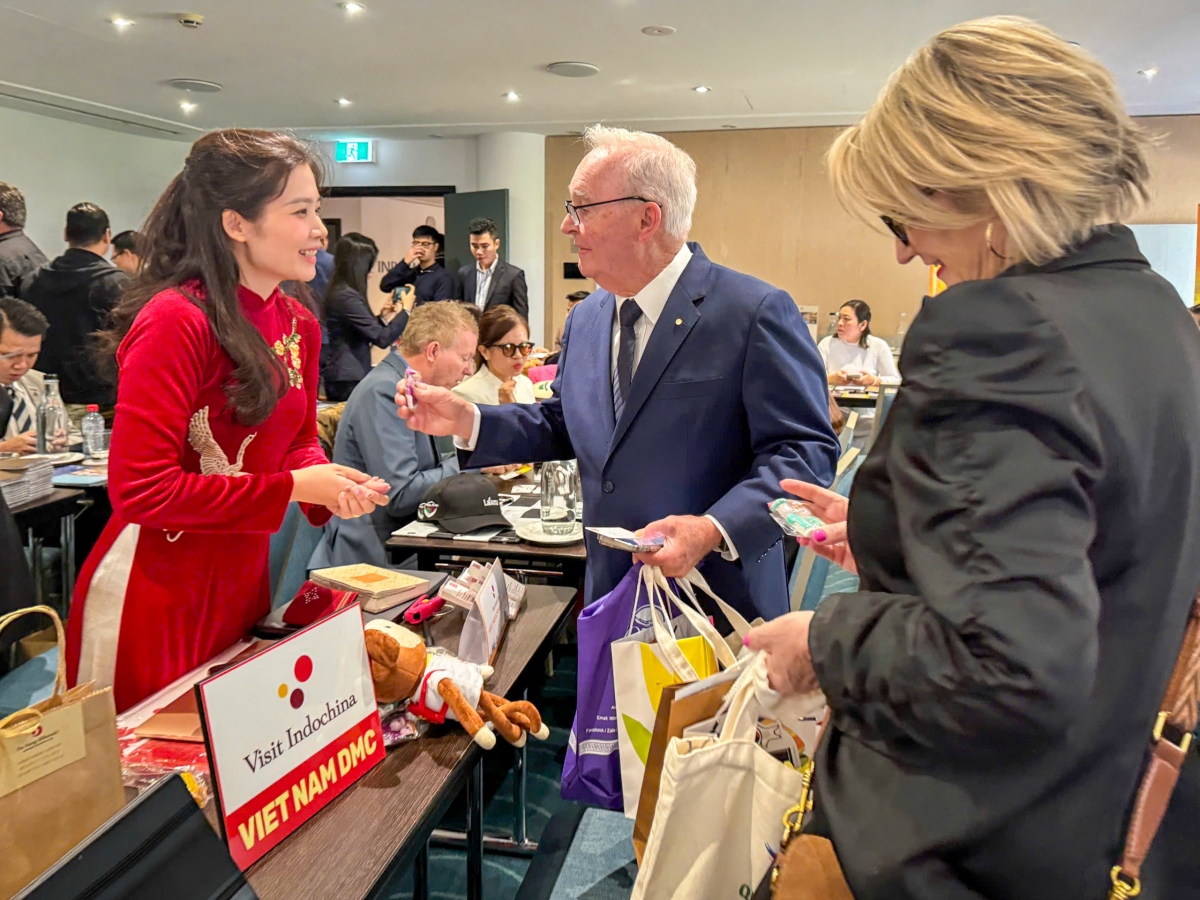 quang ba du lich, xuc tien duong bay thang tu australia den Da nang hinh anh 3