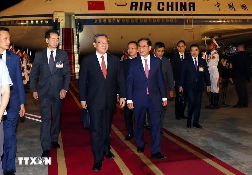 chinese premier li qiang s vietnam visit in the spotlight picture 1