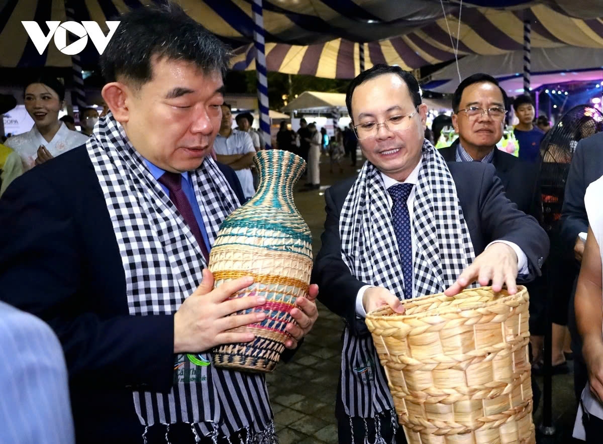 vietnam rok cultural day 2024 promotes close friendship picture 12 vietnam rok cultural day 2024 promotes close friendship picture 12