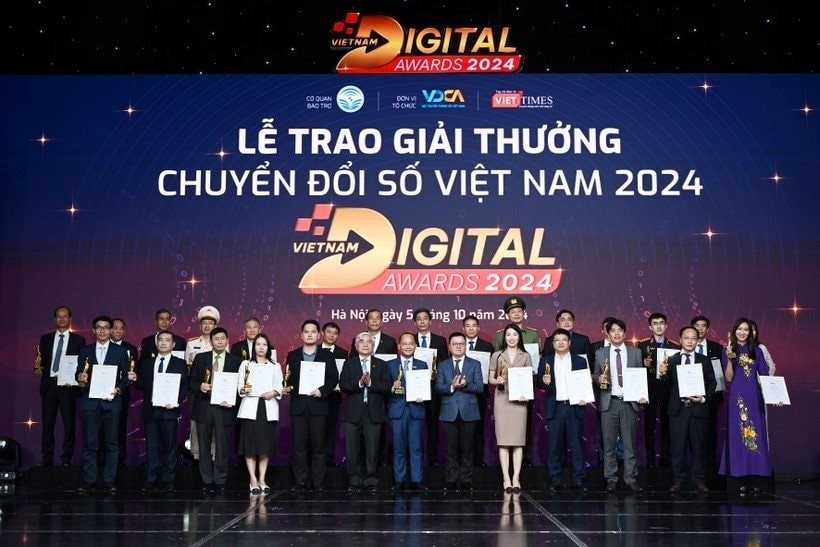 giai thuong chuyen doi so viet nam 2024 xuat hien nhieu nhan to dot pha moi hinh anh 1