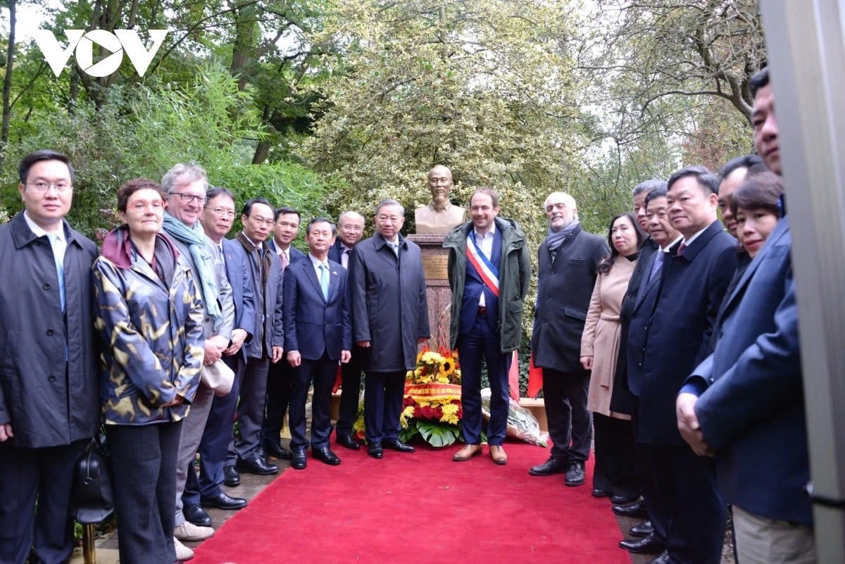 vietnamese leader to lam s working trip to france in the spotlight picture 13