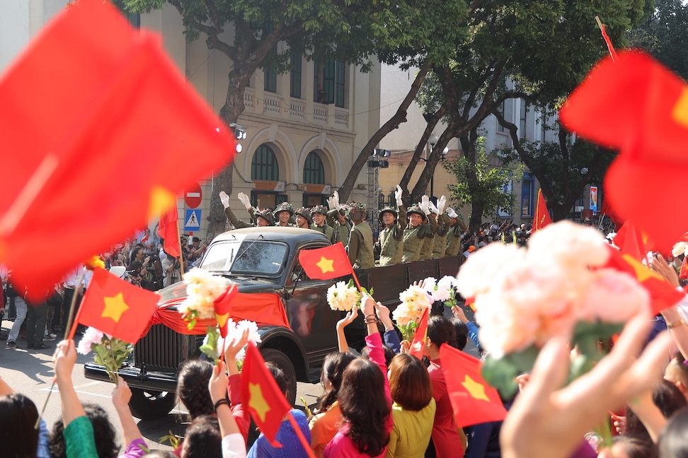 hoang cong cuong cu 5h sang vo day nau yen, mua do an mang ra bo ho cho toi hinh anh 3