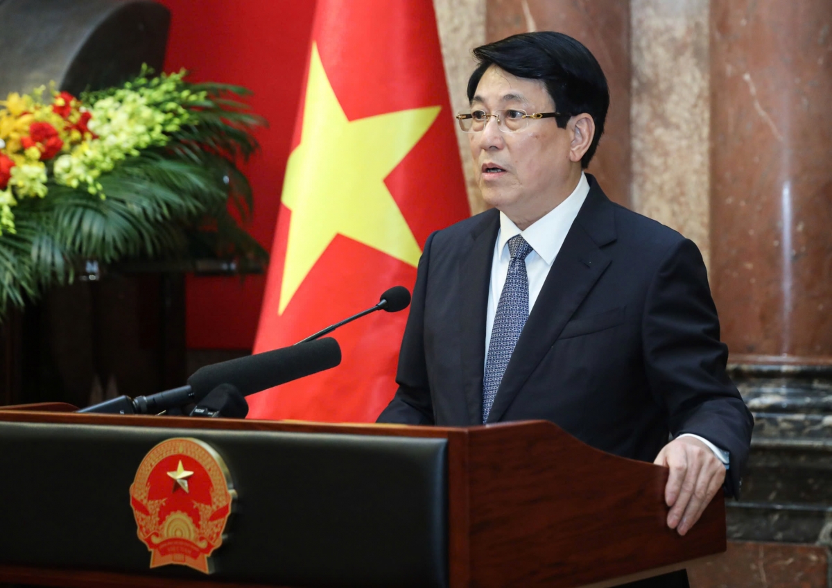 chủ tịch nước lương cường gặp gỡ cán bộ văn phòng chủ tịch nước hình ảnh 1 chu tich nuoc luong cuong gap go can bo van phong chu tich nuoc hinh anh 1
