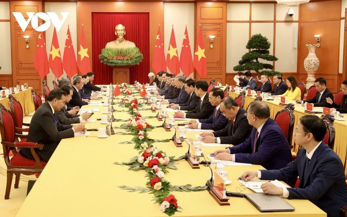 chinese premier li qiang s vietnam visit in the spotlight picture 3