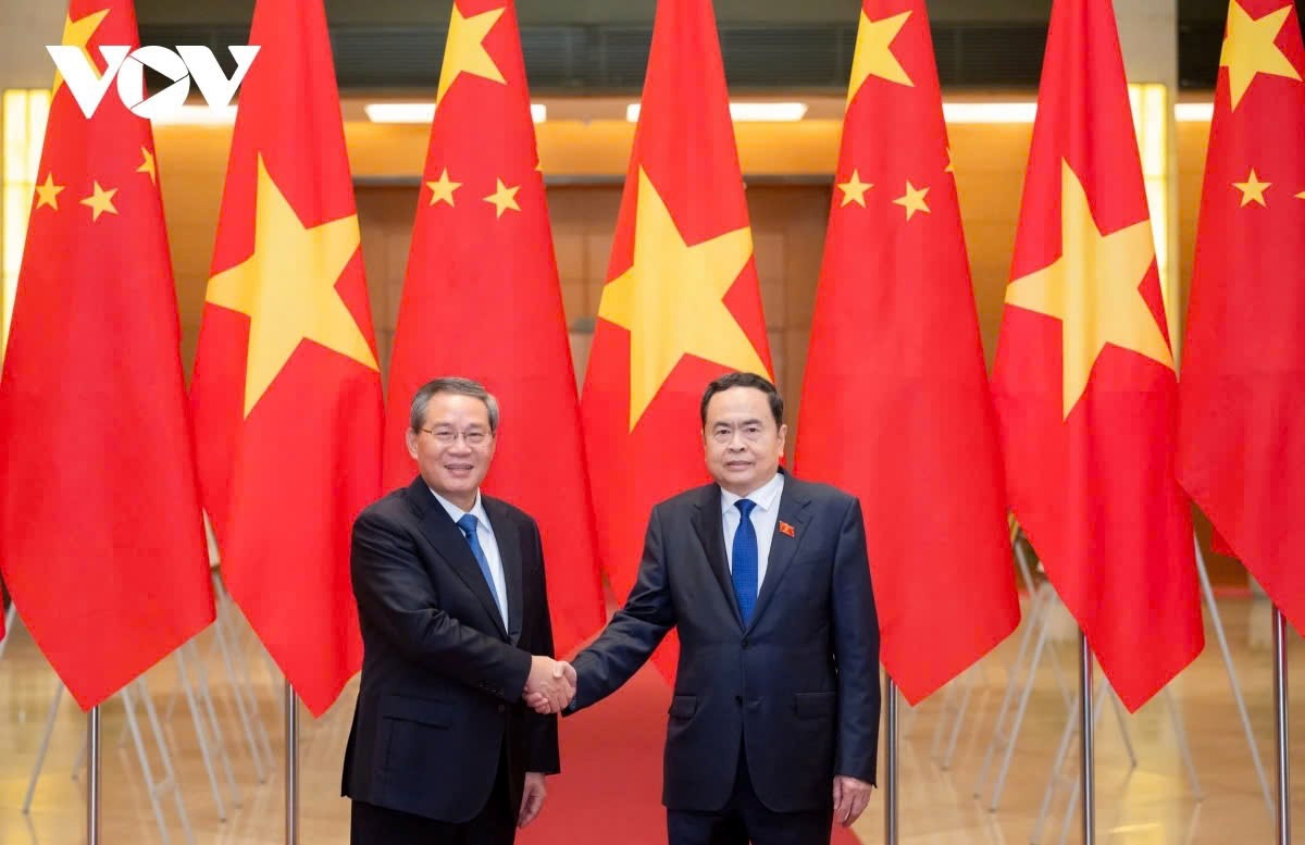 chinese premier li qiang s vietnam visit in the spotlight picture 9