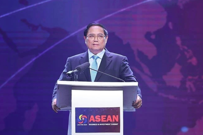 vietnamese pm delivers speech at asean business and investment summit picture 1