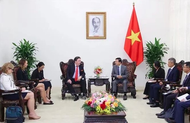 us ambassador marc knapper s contributions to relations with vietnam hailed picture 1 us ambassador marc knapper s contributions to relations with vietnam hailed picture 1
