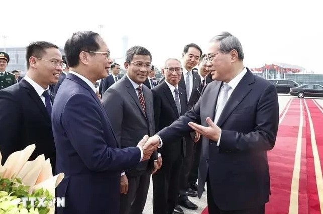 Chinese Premier Li Qiang wraps up official visit to Vietnam