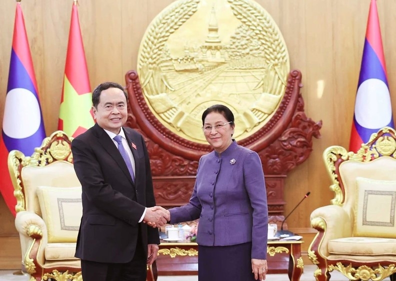 top legislator meets with incumbent, former leaders of laos picture 1