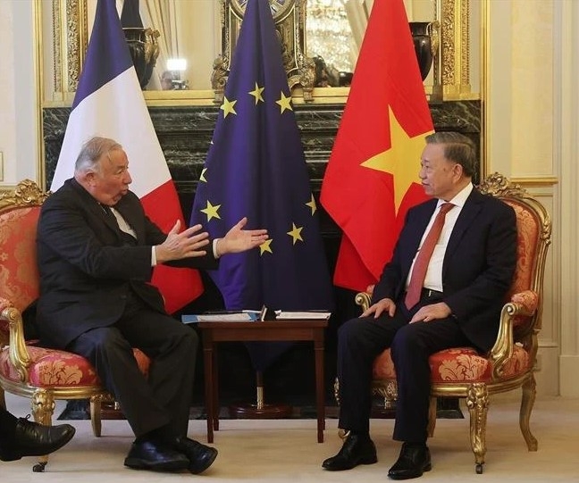 Vietnam, France solidify parliament-to-parliament, locality-to-locality ties