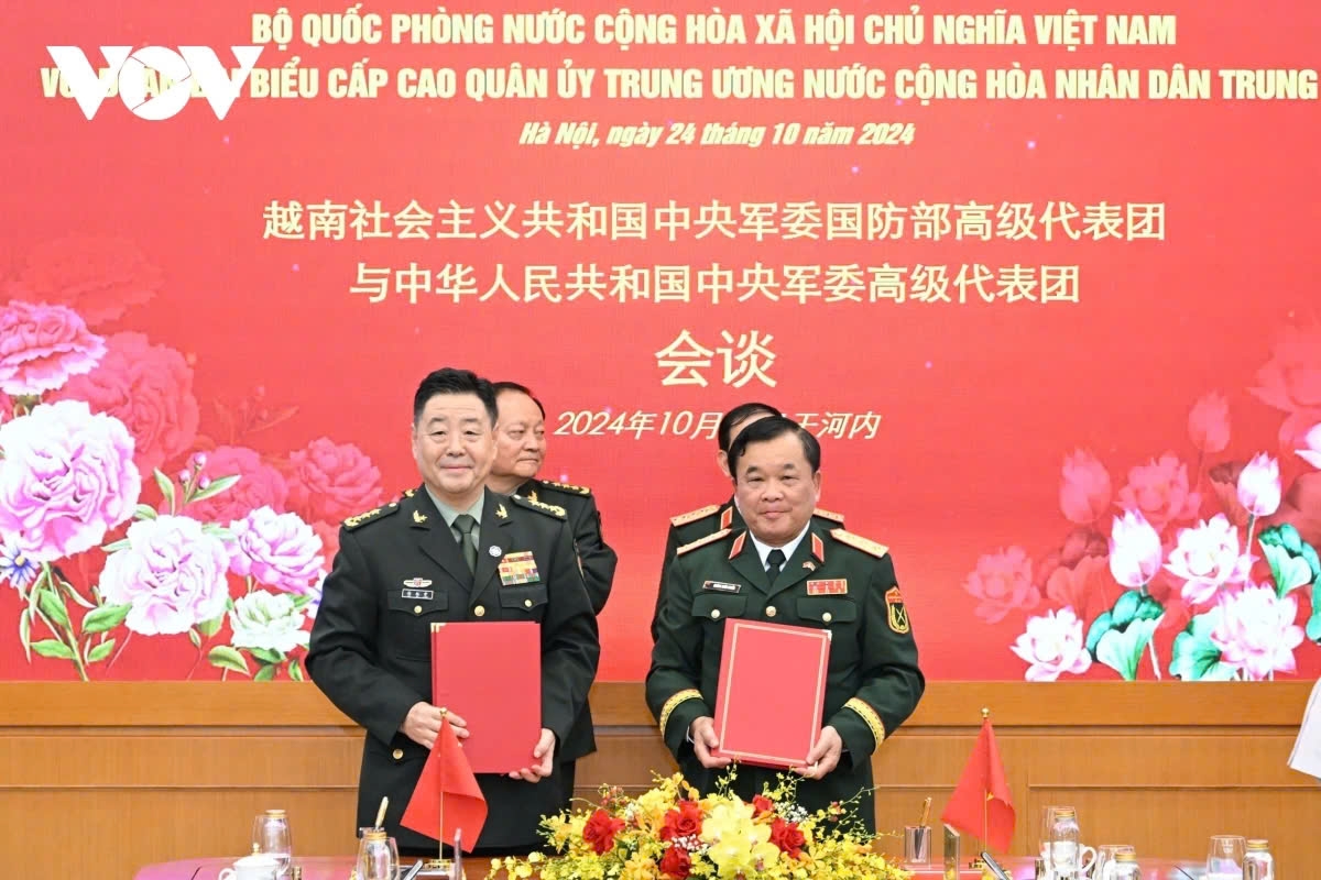 vietnam and china sign defense cooperation document picture 1 vietnam and china sign defense cooperation document picture 1