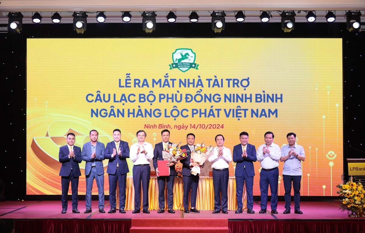 hoàng Đức, văn lâm đặt mục tiêu ngay lập tức trở lại v-league cùng phù Đổng ninh bình hình ảnh 2 hoang Duc, van lam dat muc tieu ngay lap tuc tro lai v-league cung phu Dong ninh binh hinh anh 2