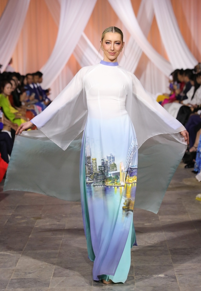 miss cosmo 2024 finalists appear charming whilst modeling ao dai picture 10