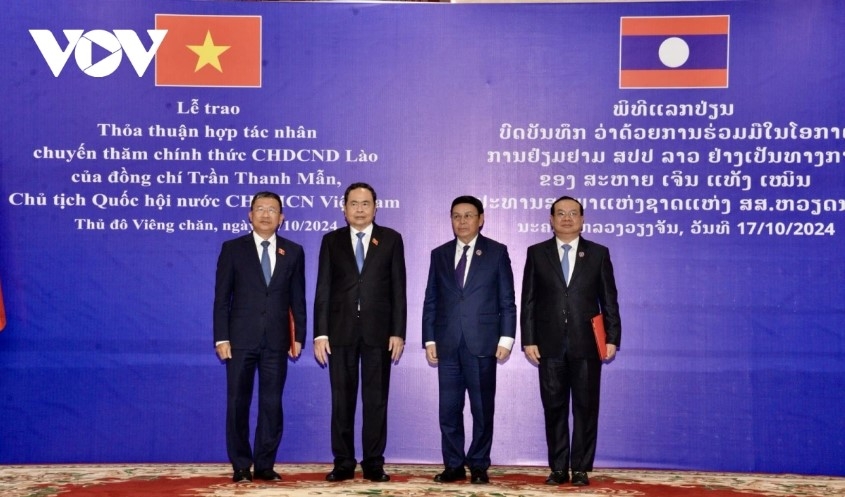 top legislators of vietnam and laos hold talks in vientiane picture 5