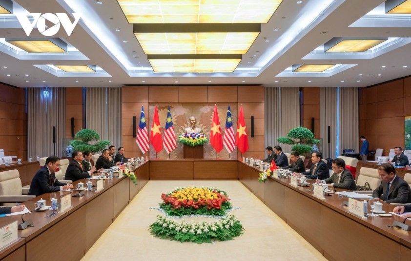 vietnamese and malaysian parliamentary leaders hold talks in hanoi picture 2