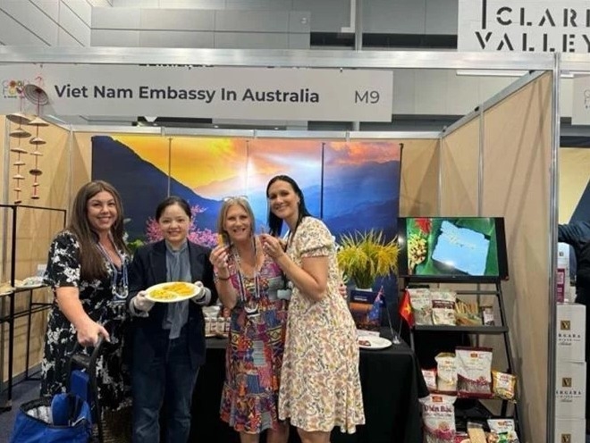 vietnam introduces high-quality products at int l food fair in australia picture 1