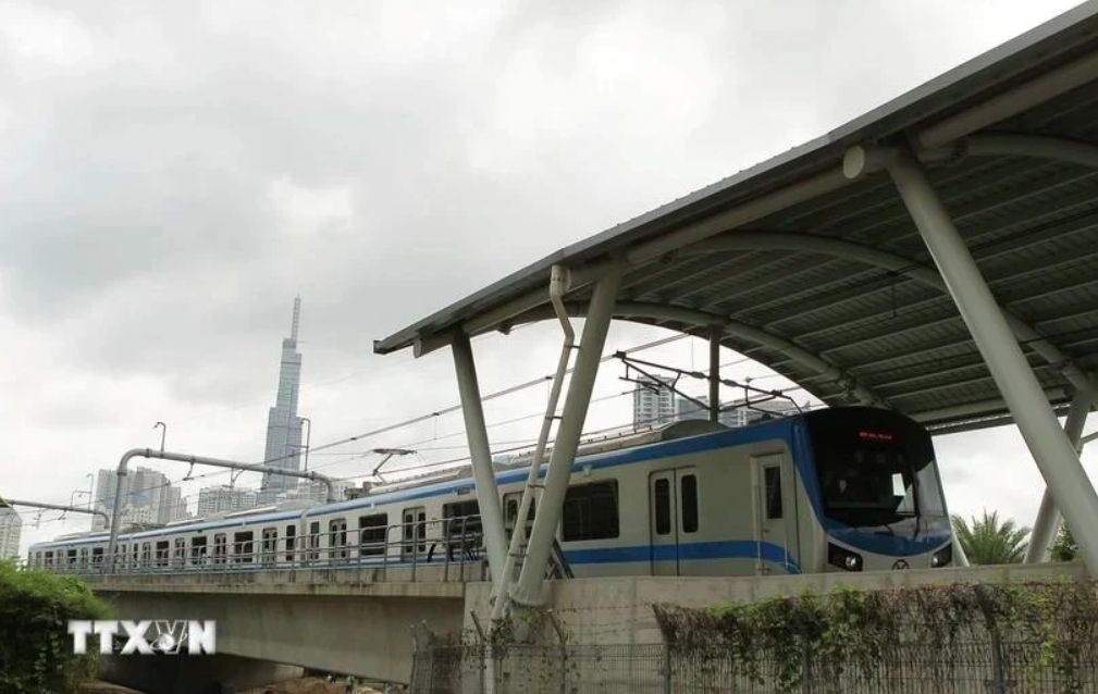 hcm city s ben thanh - suoi tien metro line starts trial run picture 1