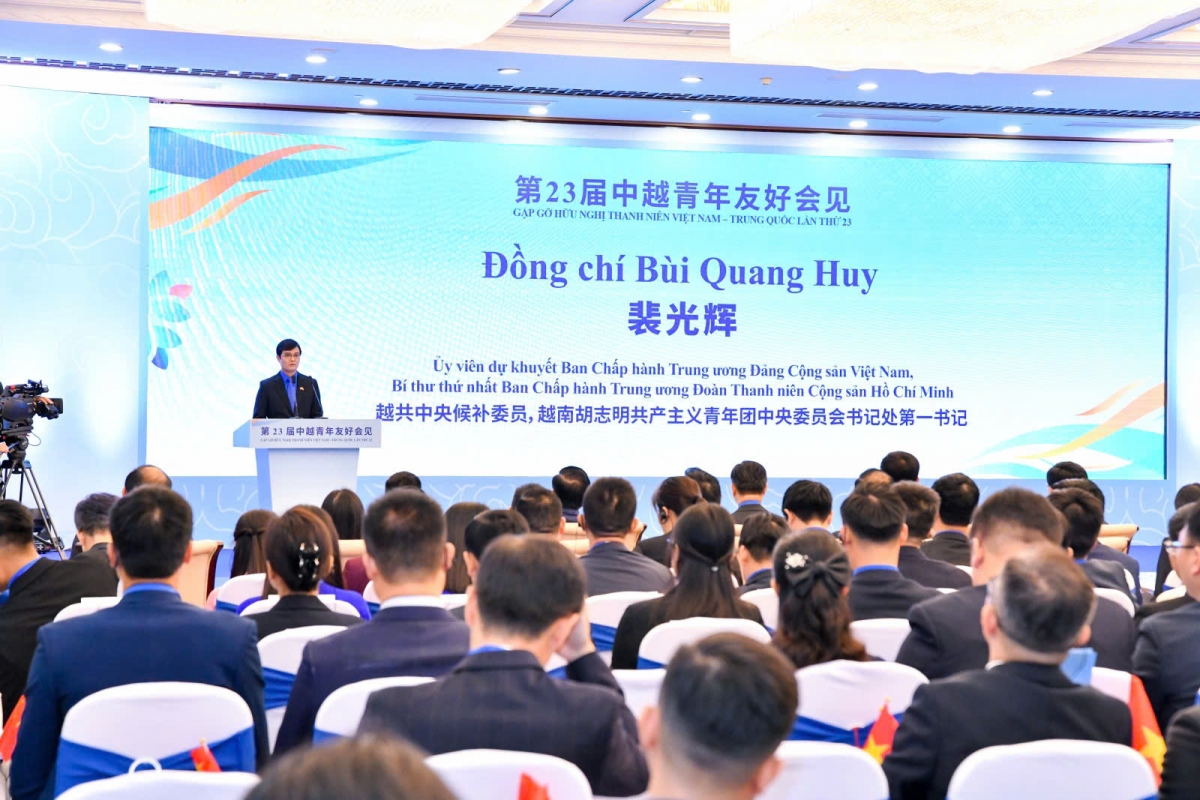 gặp gỡ hữu nghị thanh niên việt-trung tại nam ninh, trung quốc hình ảnh 1 gap go huu nghi thanh nien viet-trung tai nam ninh, trung quoc hinh anh 1