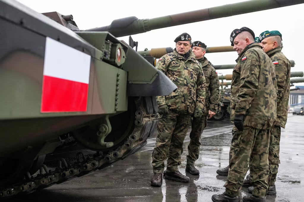 ba lan loại trừ khả năng gửi vũ khí mới cho ukraine hình ảnh 1 ba lan loai tru kha nang gui vu khi moi cho ukraine hinh anh 1