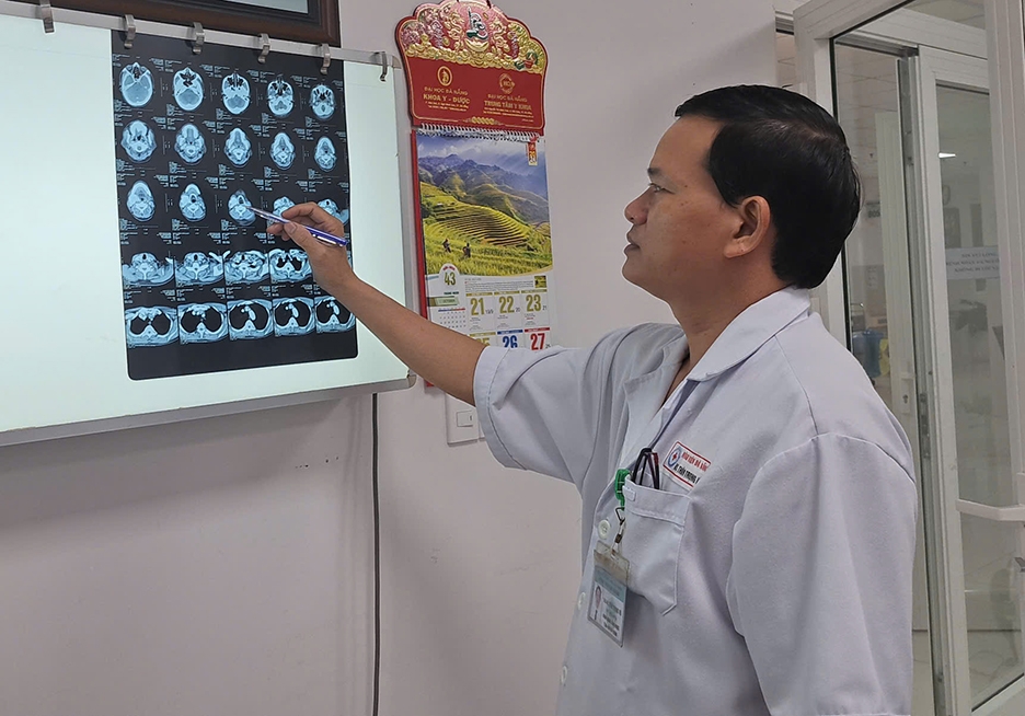 Bệnh viện Đà Nẵng phẫu thuật thành công khối u thân cảnh