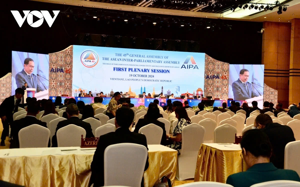 parliamentary cooperation is key to realizing asean community vision picture 1