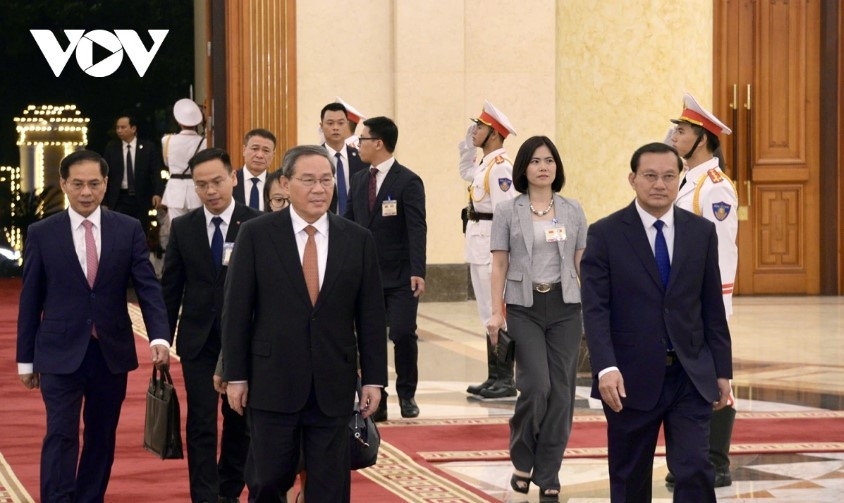 top vietnamese leader receives chinese premier li qiang in photos picture 1