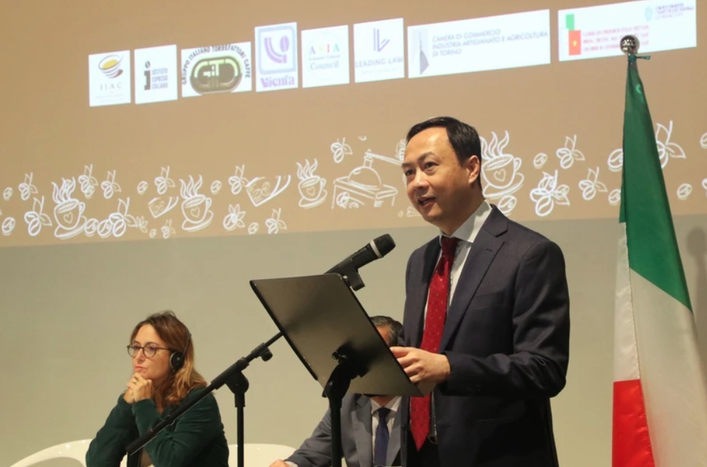 Forum helps connect Vietnamese, Italian coffee industries