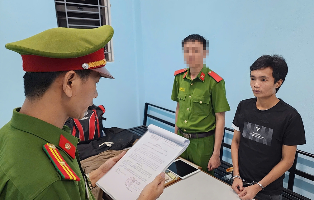 bắt giữ siêu trộm chuyên đột nhập nhà dân ở Đà nẵng hình ảnh 1 bat giu sieu trom chuyen dot nhap nha dan o Da nang hinh anh 1