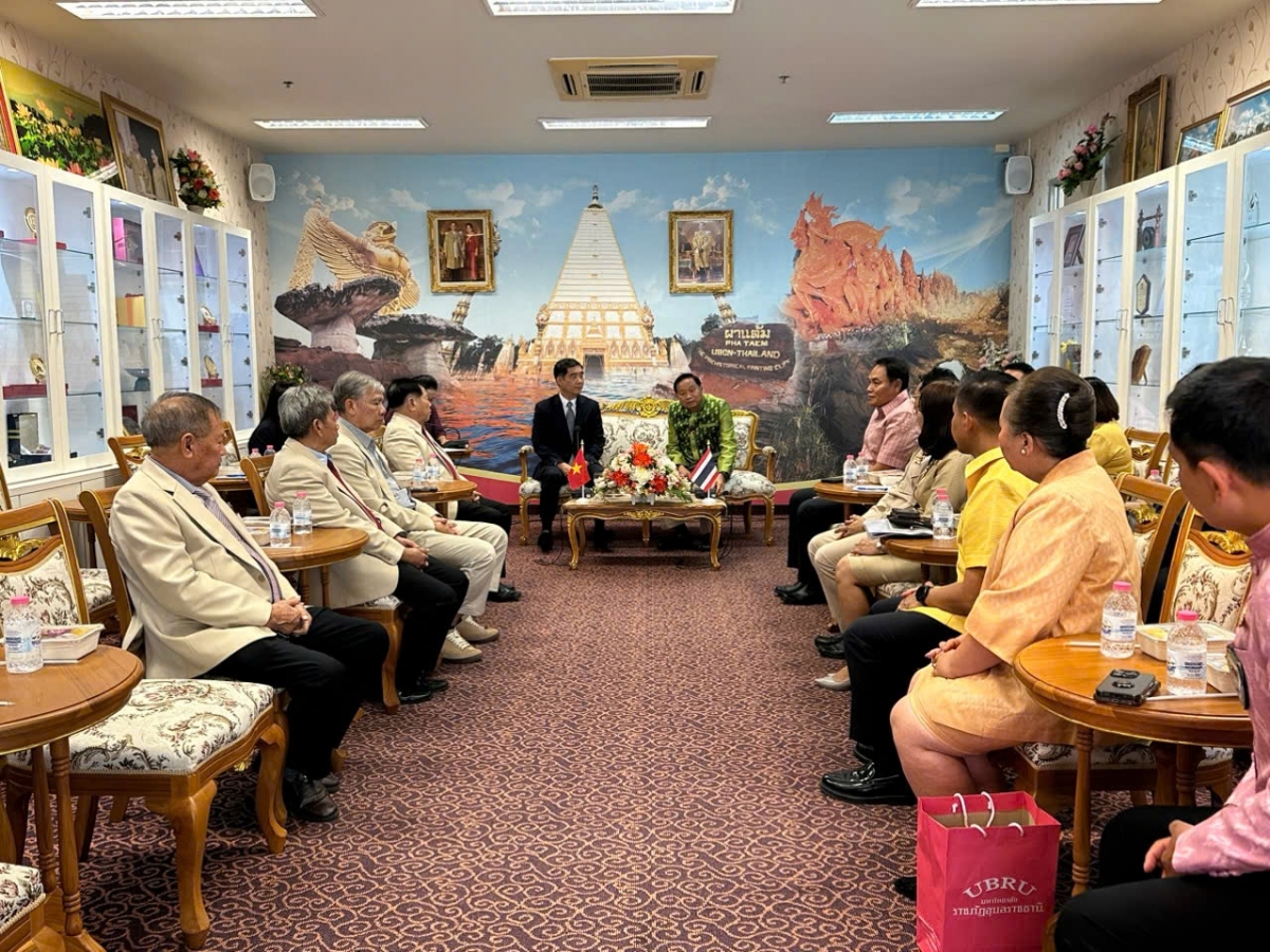 Tăng cường hợp tác địa phương và giao lưu nhân dân hai nước Việt Nam – Thái Lan