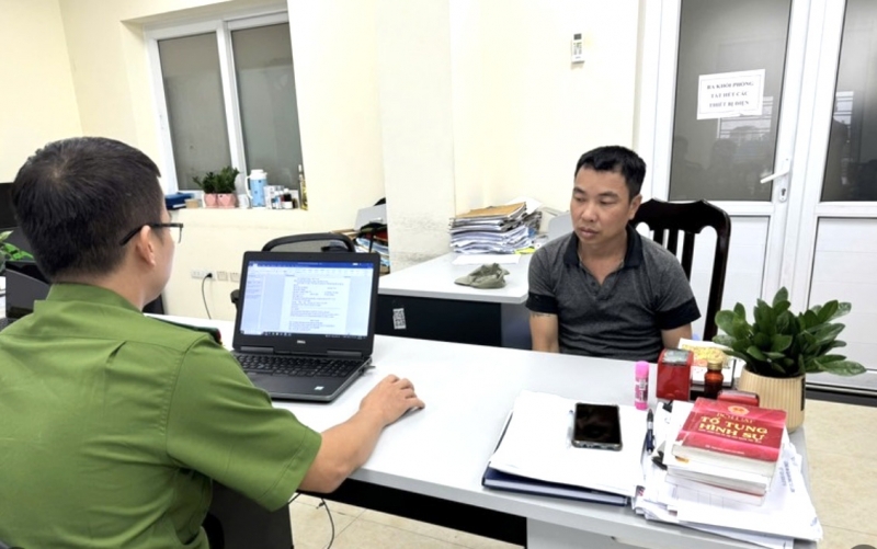 Đối tượng mang xe Fortuner của bạn đi cầm cố ra đầu thú