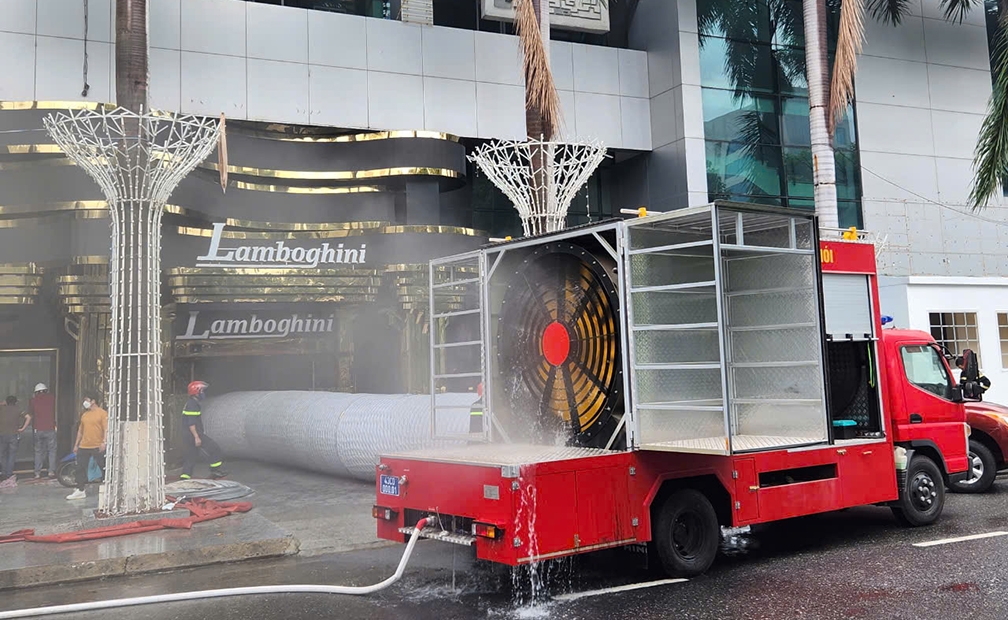 cháy tầng hầm nhà hát trưng vương, Đà nẵng hình ảnh 6 chay tang ham nha hat trung vuong, Da nang hinh anh 6